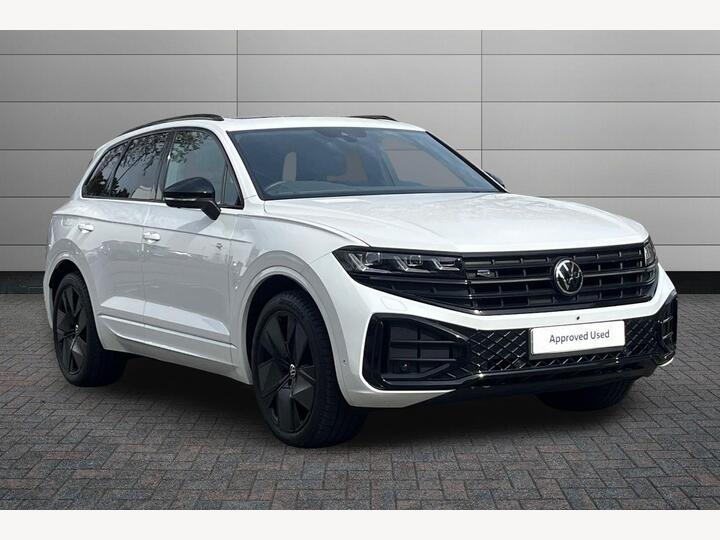Volkswagen Touareg 3.0 TDI V6 Black Edition Tiptronic 4Motion Euro 6 (s/s) 5dr