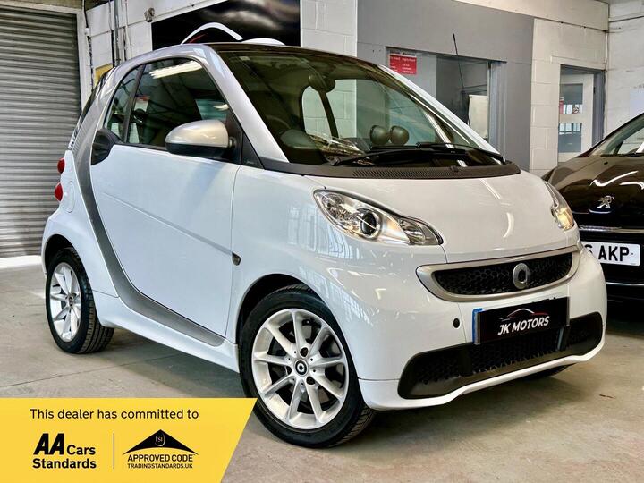 Smart Fortwo 1.0 Passion SoftTouch Euro 5 2dr Smart Fortwo 1.0 Passion SoftTouch Euro 5 2dr