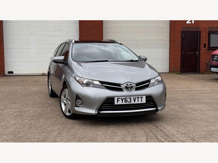 Toyota Auris 1.6 V-Matic Excel Touring Sports Euro 5 5dr Toyota Auris 1.6 V-Matic Excel Touring Sports Euro 5 5dr