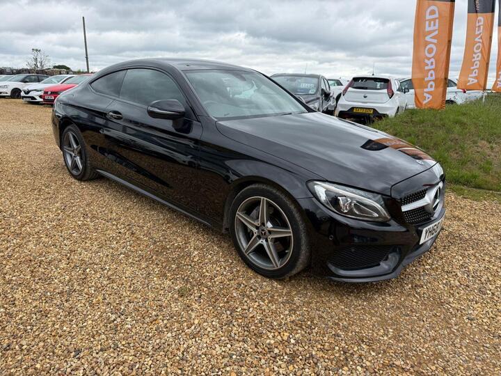Mercedes-Benz C CLASS 2.1 C220d AMG Line G-Tronic+ Euro 6 (s/s) 2dr Mercedes-Benz C CLASS 2.1 C220d AMG Line G-Tronic+ Euro 6 (s/s) 2dr