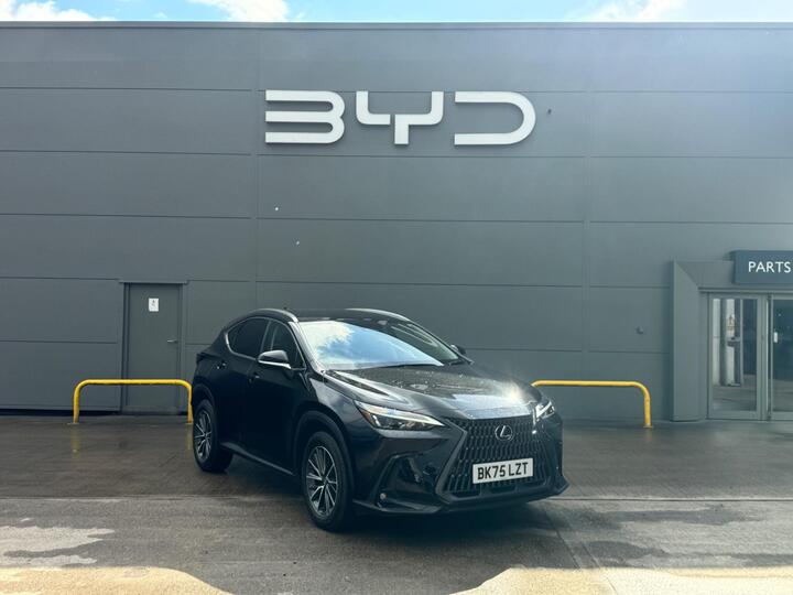 Lexus NX 2.5 450h+ 18.1kWh Premium E-CVT 4WD Euro 6 (s/s) 5dr