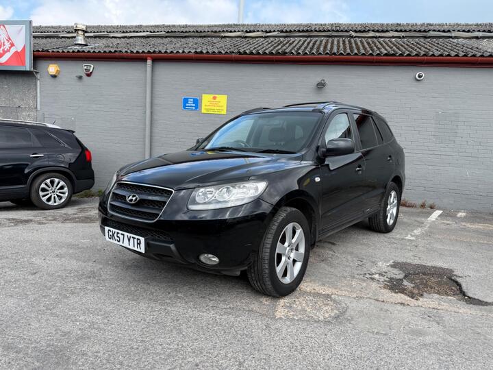 Hyundai Santa Fe 2.2 CRTD CDX Auto 4WD Euro 3 5dr (7 Seat) Hyundai Santa Fe 2.2 CRTD CDX Auto 4WD Euro 3 5dr (7 Seat)