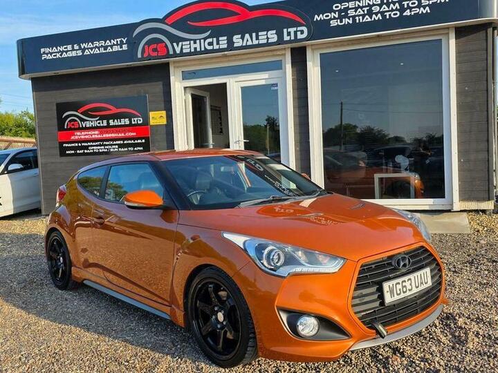 Hyundai Veloster 1.6 T-GDi Turbo SE Euro 5 4dr Hyundai Veloster 1.6 T-GDi Turbo SE Euro 5 4dr
