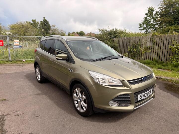 Ford Kuga 2.0 TDCi Zetec 2WD Euro 5 5dr