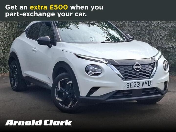 Nissan Juke 1.6 N-Connecta Auto Euro 6 5dr Nissan Juke 1.6 N-Connecta Auto Euro 6 5dr