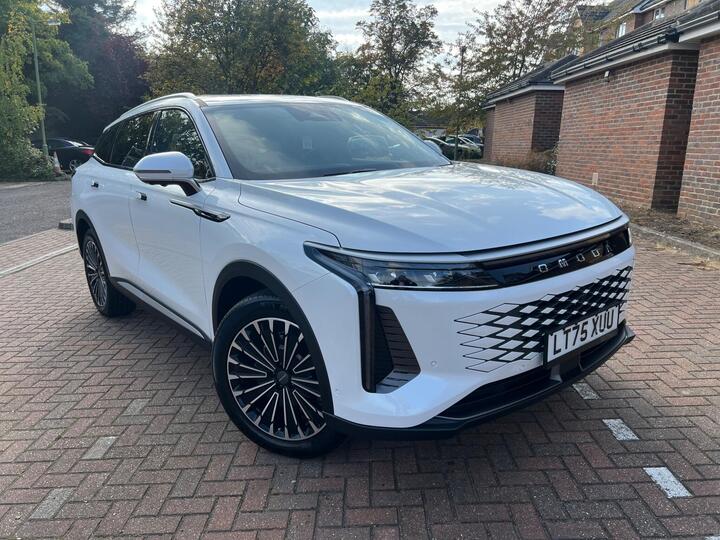 Omoda 9 1.5T SHS 34.46kWh Noble DHT3 4WD Euro 6 (s/s) 5dr