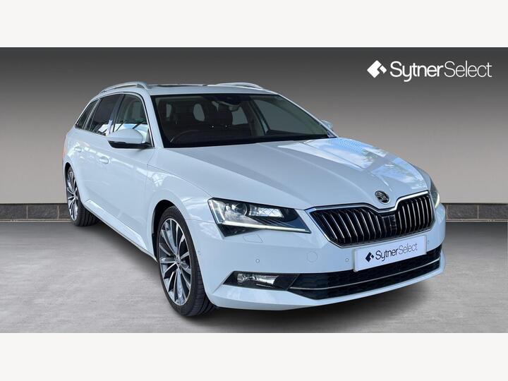 Skoda Superb 2.0 TSI Laurin & Klement DSG Euro 6 (s/s) 5dr Skoda Superb 2.0 TSI Laurin & Klement DSG Euro 6 (s/s) 5dr