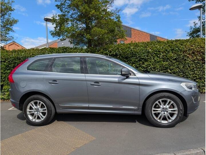 Volvo XC60 2.4 D5 SE Lux Nav Auto AWD Euro 6 (s/s) 5dr