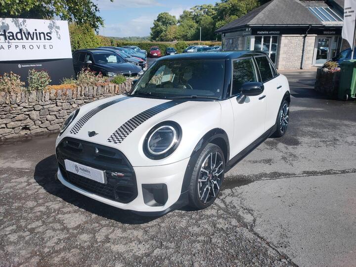 MINI Cooper 1.5C Sport Steptronic Euro 6 (s/s) 5dr