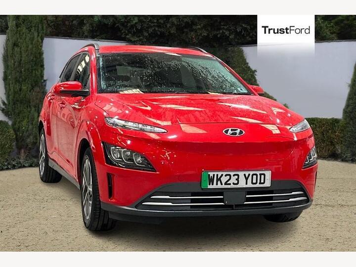 Hyundai KONA 64kWh Premium Auto 5dr (10.5kW Charger)