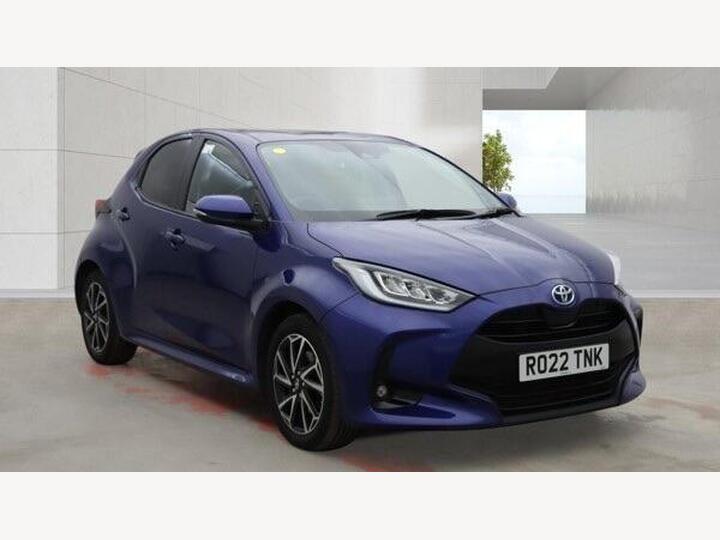 Toyota Yaris 1.5 VVT-h Design E-CVT Euro 6 (s/s) 5dr