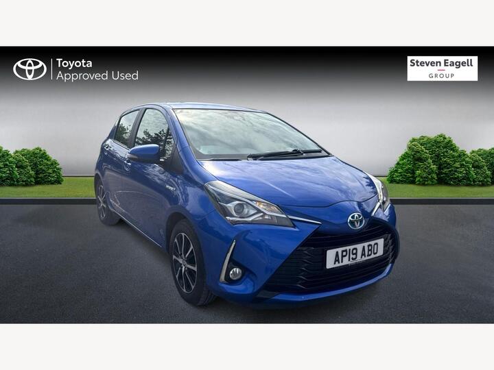Toyota Yaris 1.5 VVT-h Icon Tech E-CVT Euro 6 (s/s) 5dr