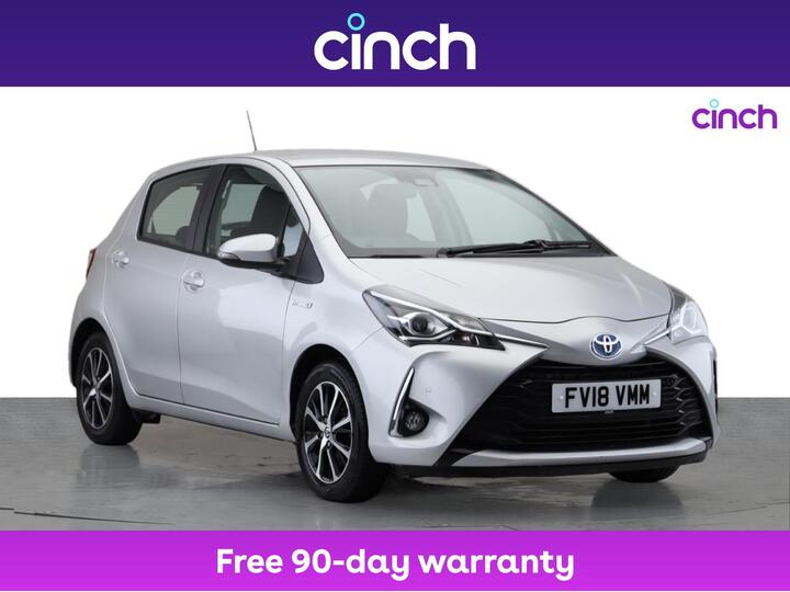 Toyota Yaris 1.5 VVT-h Icon Tech E-CVT Euro 6 (s/s) 5dr Toyota Yaris 1.5 VVT-h Icon Tech E-CVT Euro 6 (s/s) 5dr