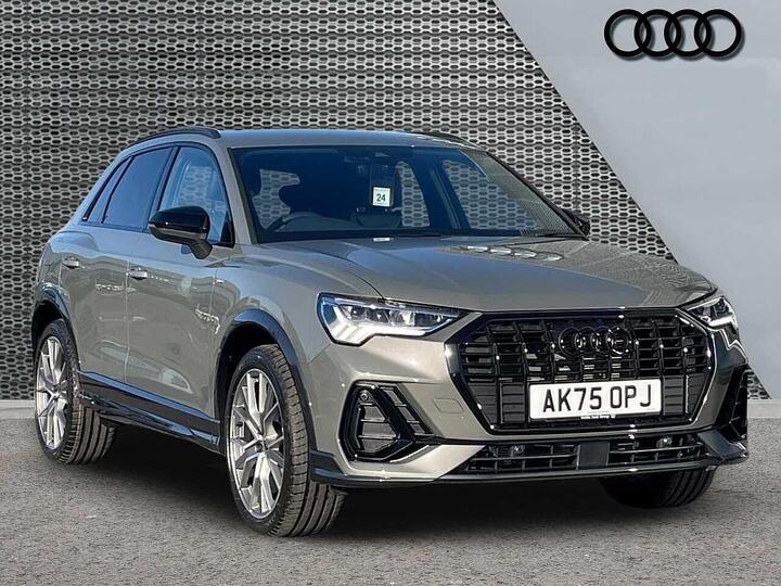 Audi Q3 1.5 TFSI CoD 35 Black Edition S Tronic Euro 6 (s/s) 5dr