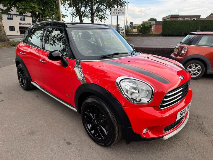 MINI Countryman 1.6 Cooper D ALL4 Euro 5 (s/s) 5dr MINI Countryman 1.6 Cooper D ALL4 Euro 5 (s/s) 5dr