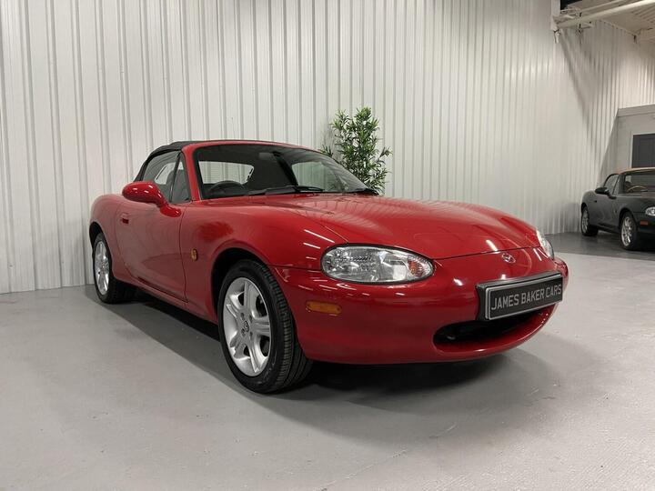 Mazda MX-5 1.8 2dr