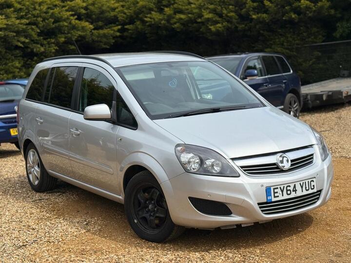 Vauxhall Zafira 1.7 CDTi EcoFLEX Exclusiv Euro 5 5dr (SNav) Vauxhall Zafira 1.7 CDTi EcoFLEX Exclusiv Euro 5 5dr (SNav)