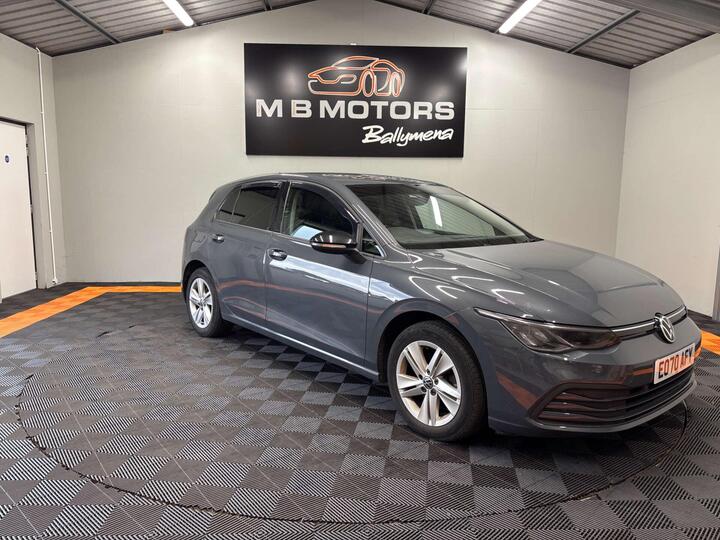 Volkswagen GOLF 1.0 TSI Life Euro 6 (s/s) 5dr