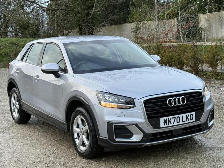 Audi Q2 1.6 TDI 30 Technik Euro 6 (s/s) 5dr