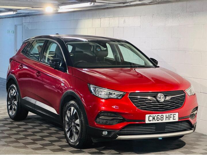 Vauxhall Grandland X 1.2 Turbo Sport Nav Euro 6 (s/s) 5dr