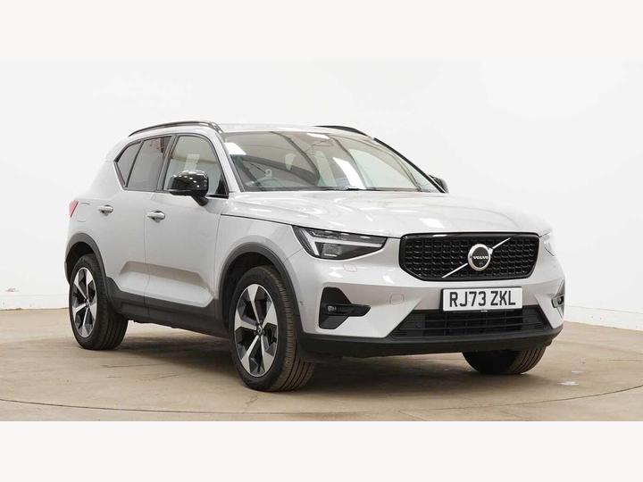 Volvo XC40 2.0 B3 MHEV Ultimate DCT Auto Euro 6 (s/s) 5dr