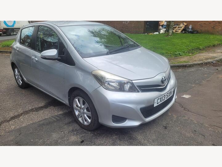 Toyota Yaris 1.33 Dual VVT-i TR Euro 5 5dr