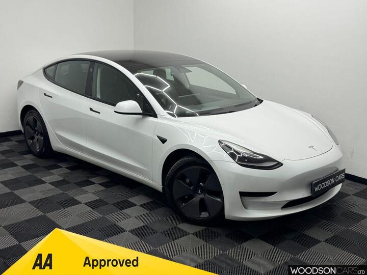 Tesla Model 3 Standard Range Plus Auto RWD 4dr