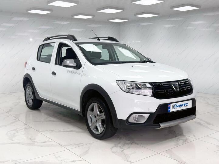 Dacia SANDERO STEPWAY 0.9 TCe Comfort Euro 6 (s/s) 5dr