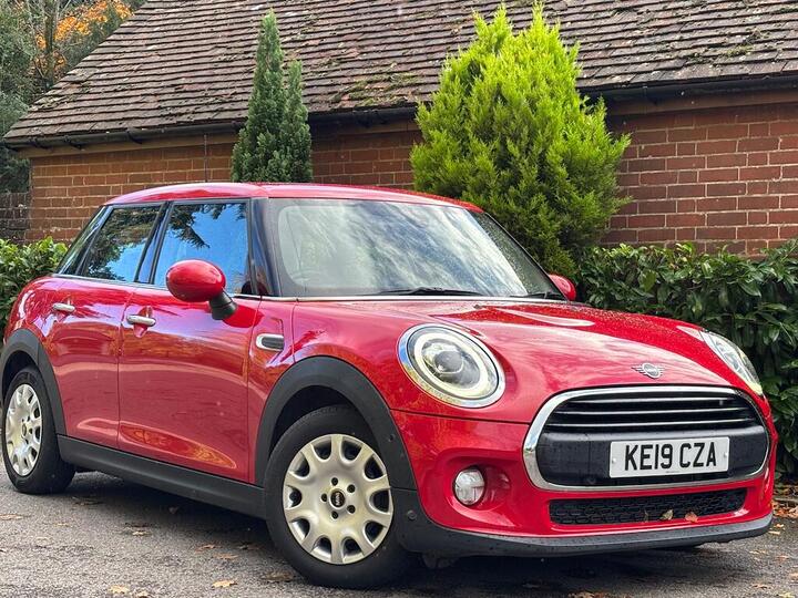 MINI Hatch 1.5 One Classic Steptronic Euro 6 (s/s) 5dr