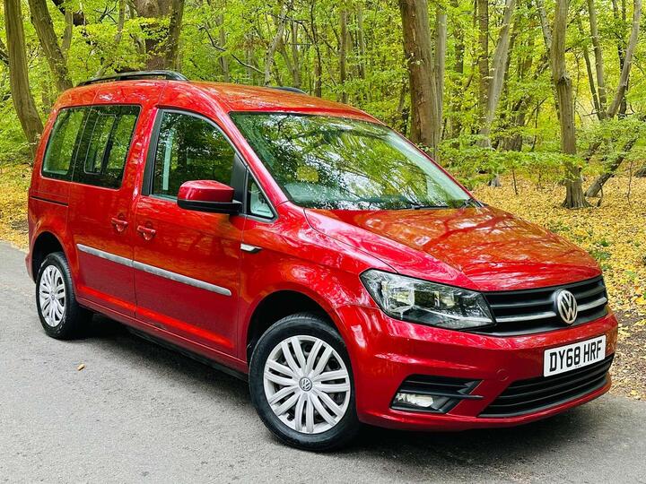 Volkswagen CADDY 1.4 TSI BlueMotion Tech DSG Euro 6 (s/s) 5dr Volkswagen CADDY 1.4 TSI BlueMotion Tech DSG Euro 6 (s/s) 5dr