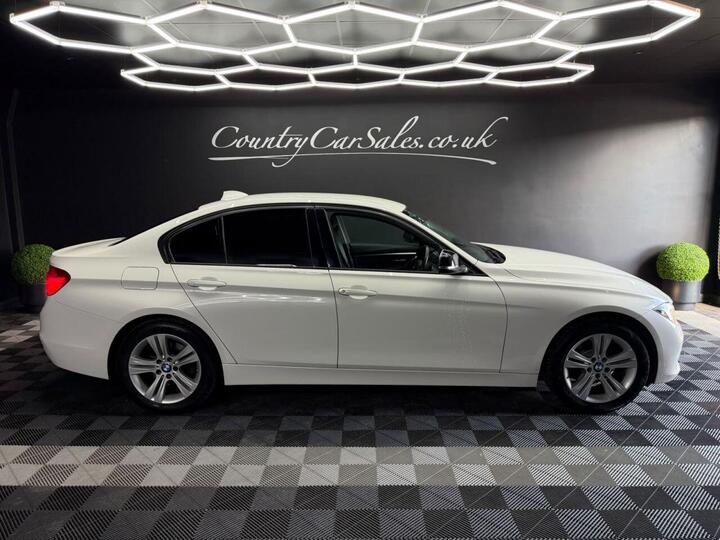BMW 3 SERIES 1.5 318i Sport Euro 6 (s/s) 4dr