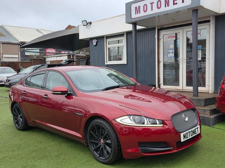 Jaguar XF 3.0d V6 Premium Luxury Auto Euro 5 (s/s) 4dr