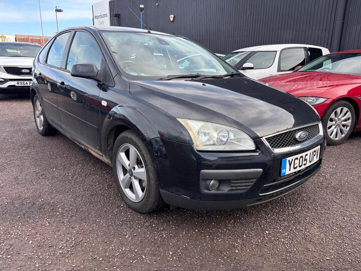 Ford Focus 1.6 Ghia 5dr