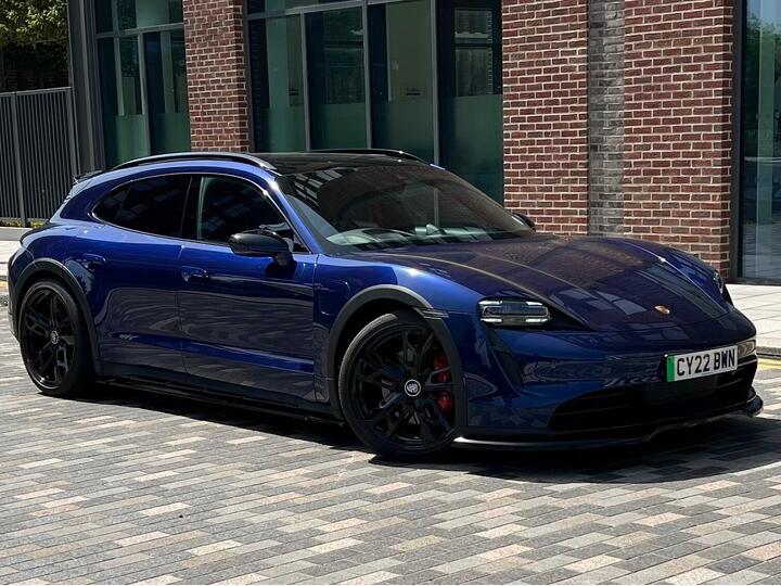 Porsche Taycan Performance Plus 93.4kWh 4S Cross Turismo Auto 4WD 5dr (11kW Charger) Porsche Taycan Performance Plus 93.4kWh 4S Cross Turismo Auto 4WD 5dr (11kW Charger)