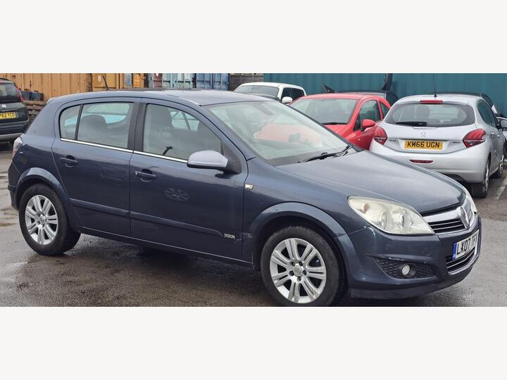 Vauxhall Astra 1.8i 16v Design 5dr