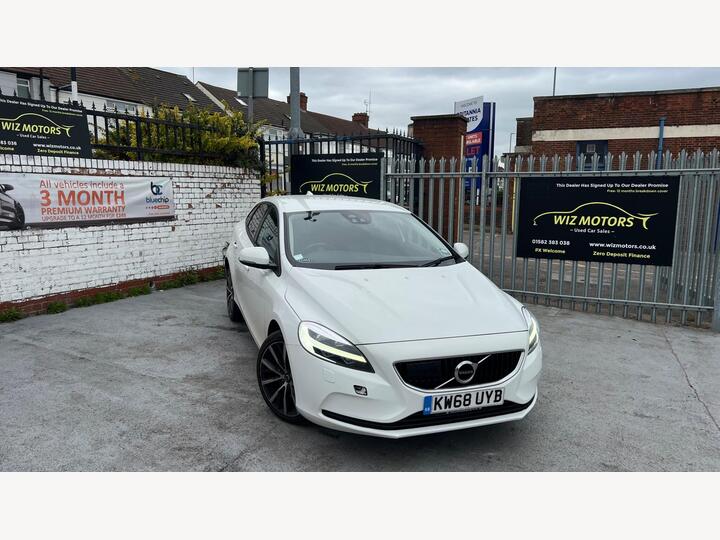 Volvo V40 2.0 D2 Momentum Nav Plus Auto Euro 6 (s/s) 5dr