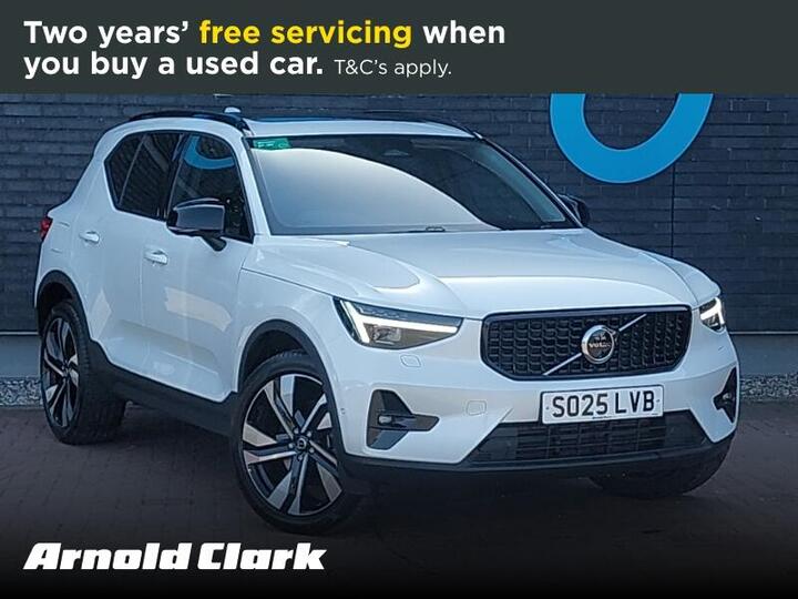 Volvo XC40 2.0 B3 MHEV Ultra Dark DCT Auto Euro 6 (s/s) 5dr
