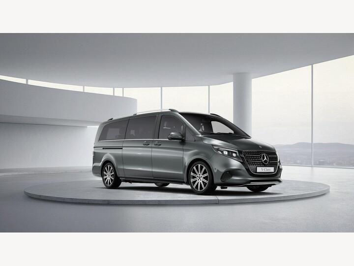 Mercedes-Benz V Class 2.0 V300d Premium G-Tronic+ Euro 6 (s/s) 5dr (8 Seat, Extra Long)