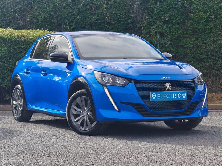 Peugeot E-208 50kWh Allure Premium Auto 5dr (7kW Charger) Peugeot E-208 50kWh Allure Premium Auto 5dr (7kW Charger)
