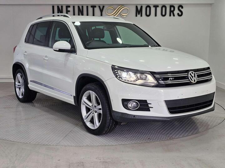 Volkswagen TIGUAN 2.0 TDI BlueMotion Tech R-Line 4WD Euro 5 (s/s) 5dr (Nav)