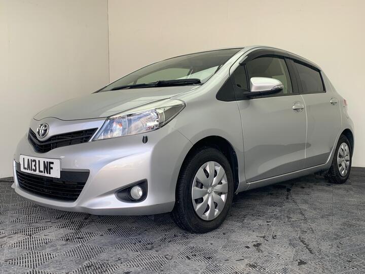 Toyota Yaris 1.33 Dual VVT-i TR Multidrive S Euro 5 5dr