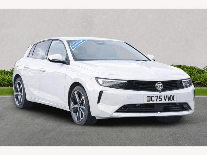 Vauxhall ASTRA 1.2 Turbo Griffin Euro 6 (s/s) 5dr Vauxhall ASTRA 1.2 Turbo Griffin Euro 6 (s/s) 5dr