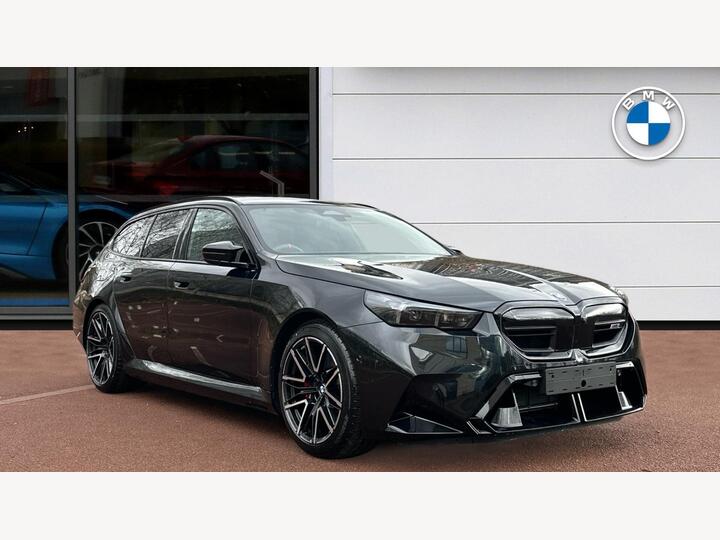 BMW M5 4.4 22.1kWh Touring Steptronic XDrive Euro 6 (s/s) 5dr