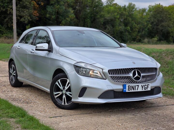Mercedes-Benz A Class 1.5 A180d SE 7G-DCT Euro 6 (s/s) 5dr