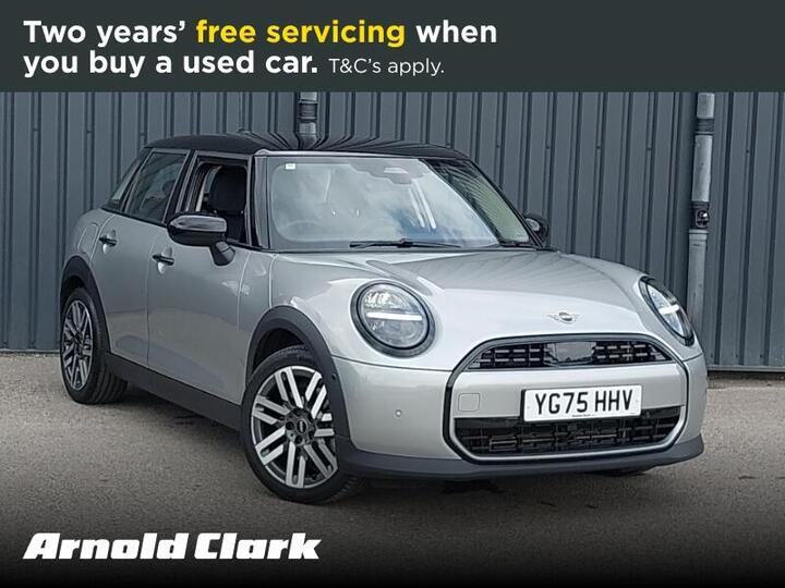 MINI Cooper 1.5C Classic Steptronic Euro 6 (s/s) 5dr