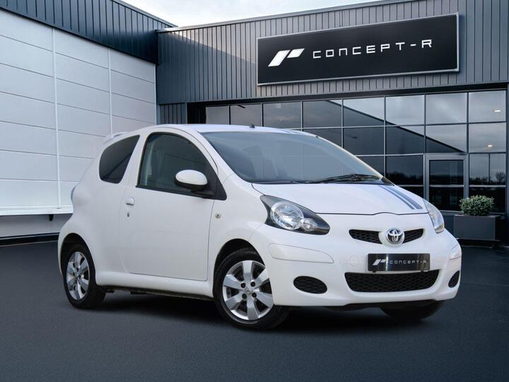 Toyota AYGO 1.0 VVT-i Go Euro 5 3dr