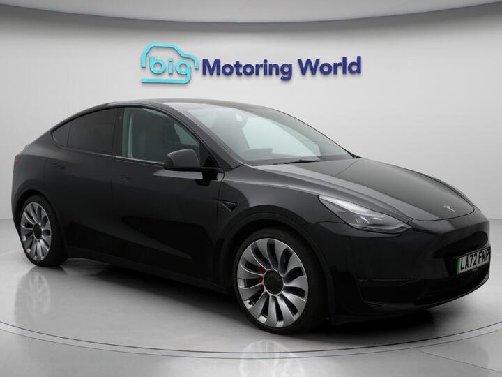 Tesla Model Y (Dual Motor) Performance Auto 4WDE 5dr