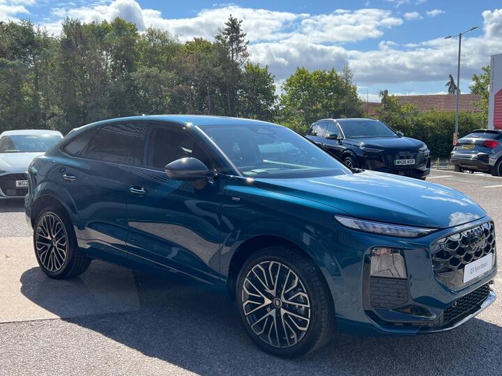 Audi Q3 1.5 E-hybrid Edition 1 Sportback S Tronic Euro 6 (s/s) 5dr 26kWh
