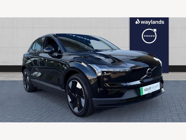 Volvo EX30 Twin Performance 69kWh Plus Auto AWD 5dr