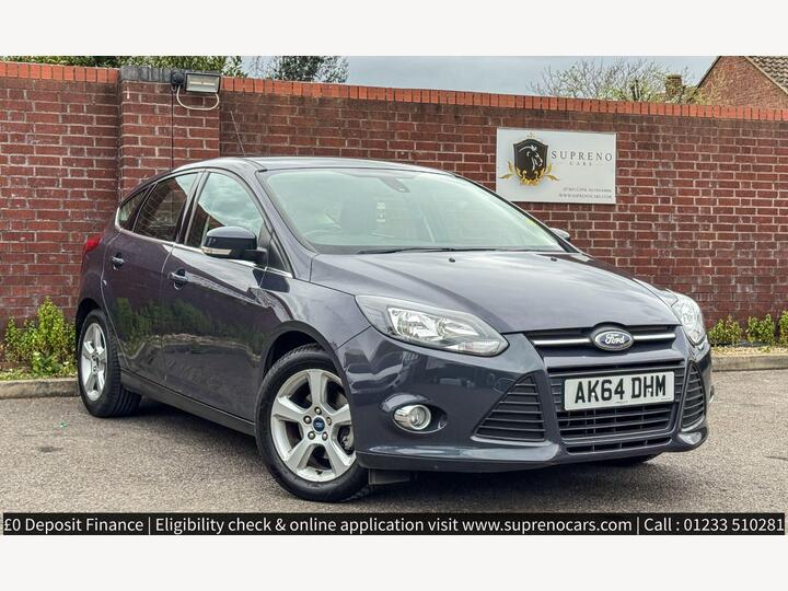 Ford Focus 1.6 Zetec Navigator Euro 5 5dr